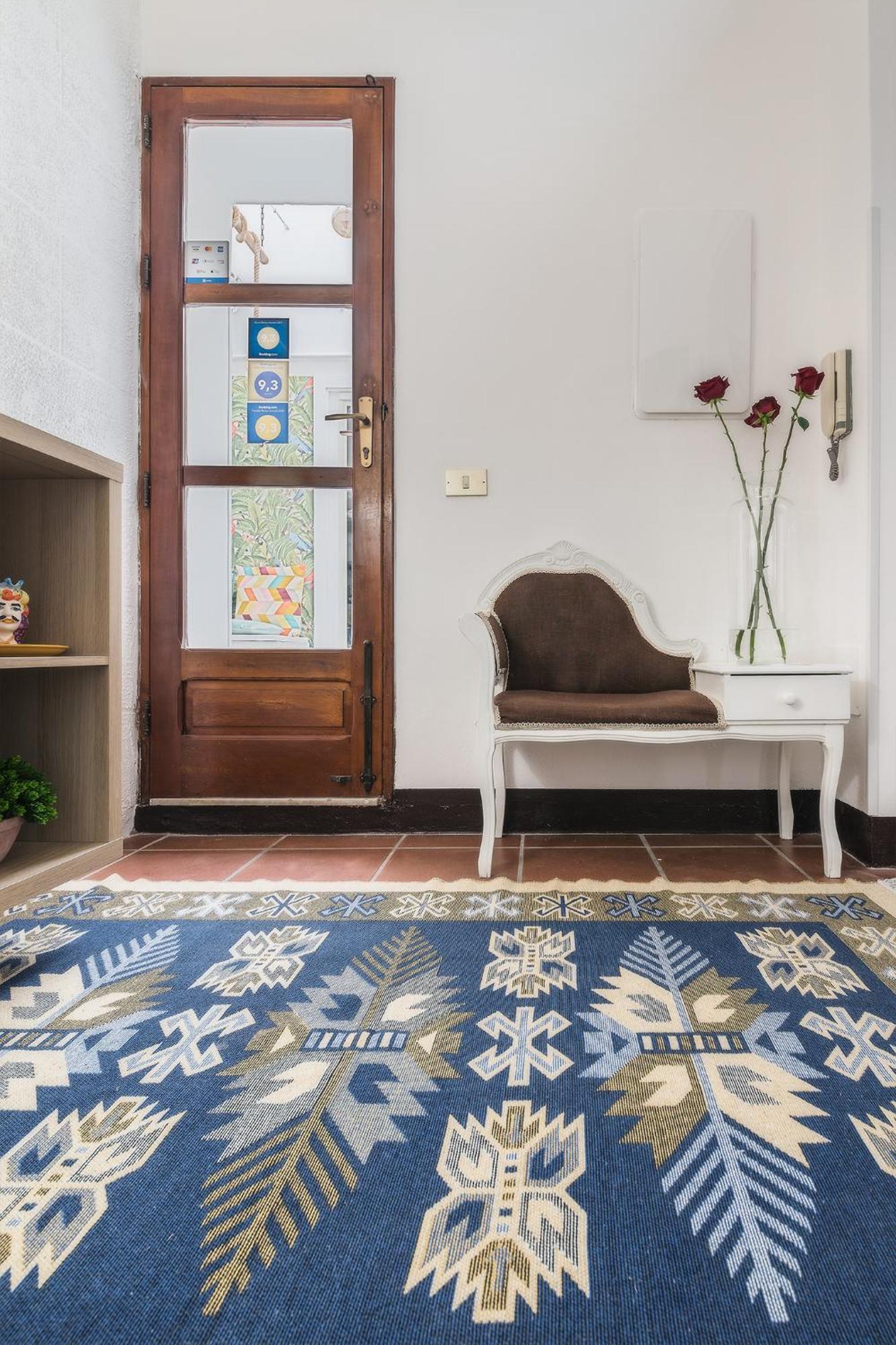 Voila Rooms Guest House Terrasini Bagian luar foto