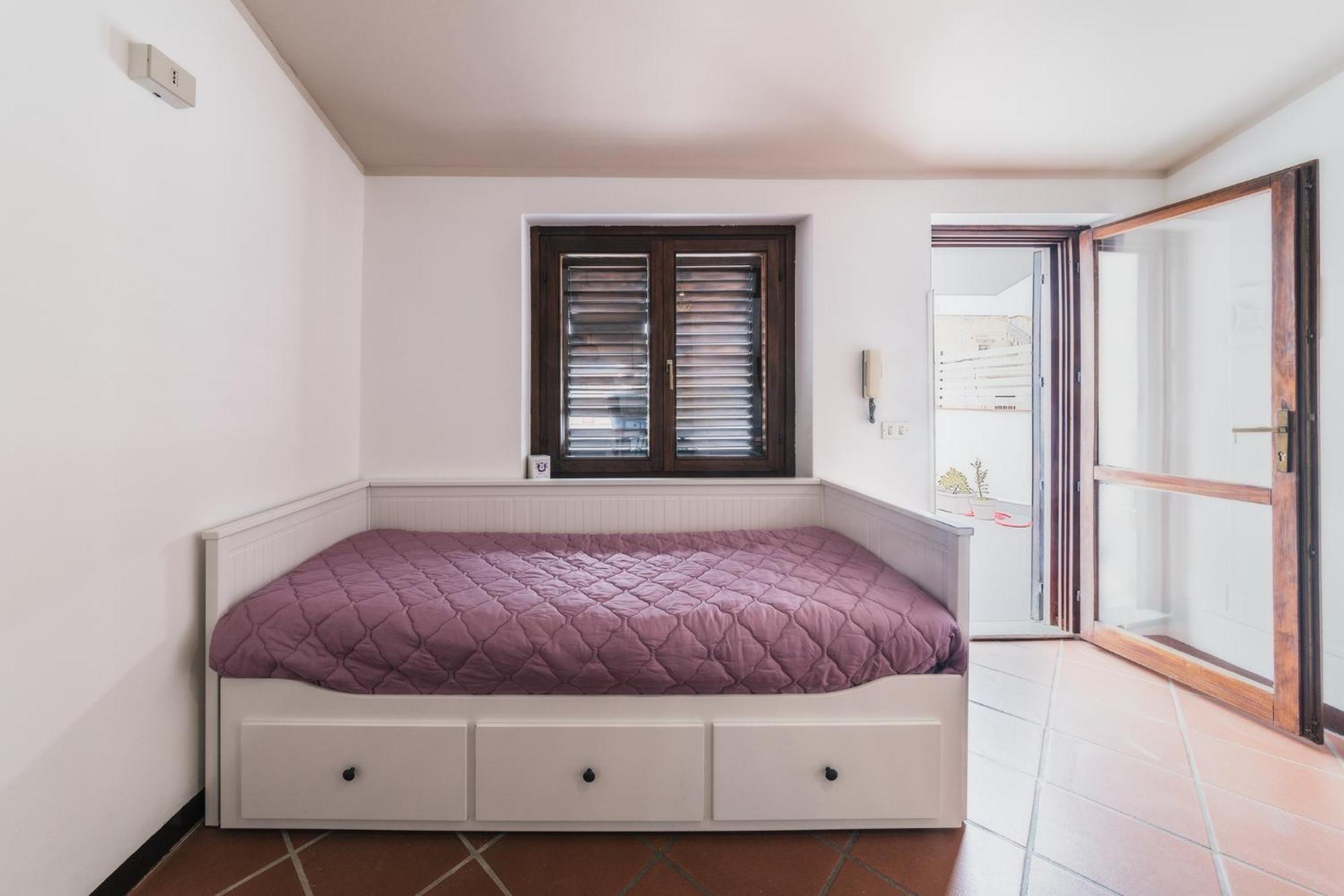 Voila Rooms Guest House Terrasini Bagian luar foto